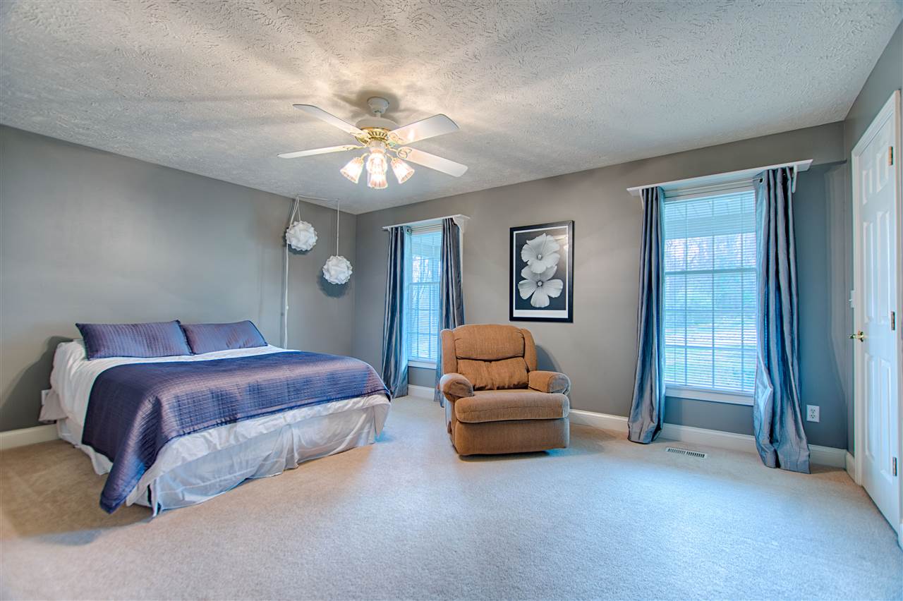 877 South Center Road Boonville, IN 47601 - Photo 19 of 35 Gallery Image 19