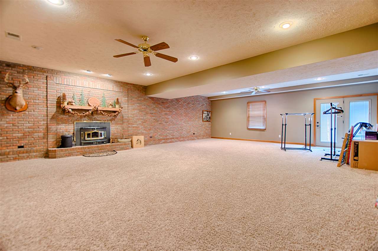 877 South Center Road Boonville, IN 47601 - Photo 20 of 35 Gallery Image 20
