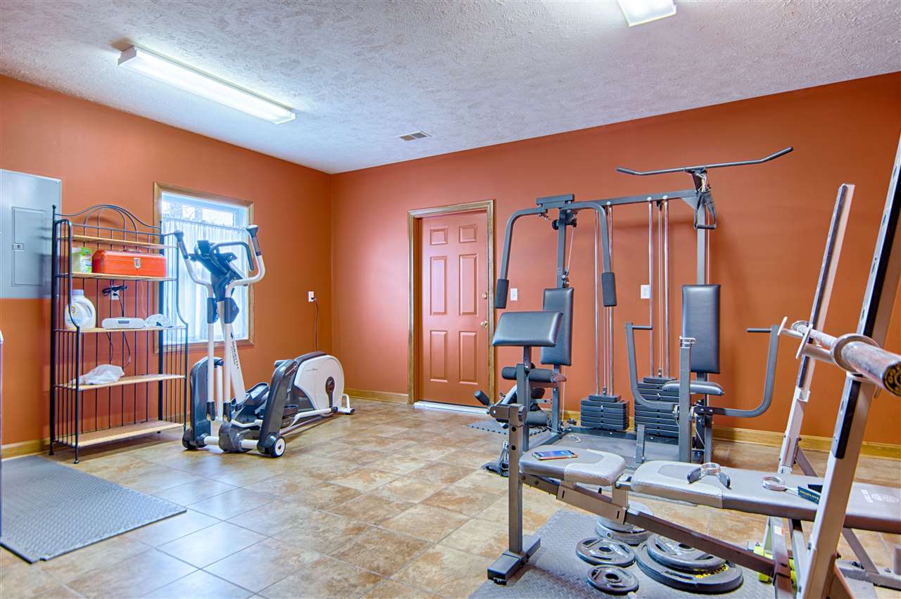 877 South Center Road Boonville, IN 47601 - Photo 22 of 35 Gallery Image 22