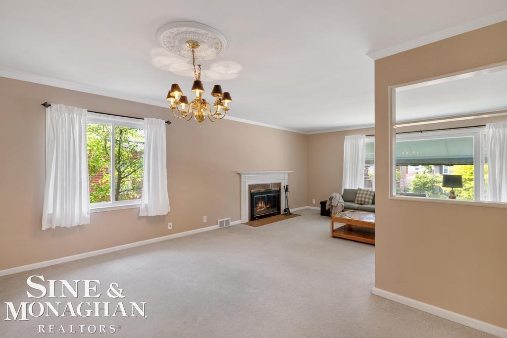 840 Harcourt Road Grosse Pointe, MI 48230 - Photo 10 of 36