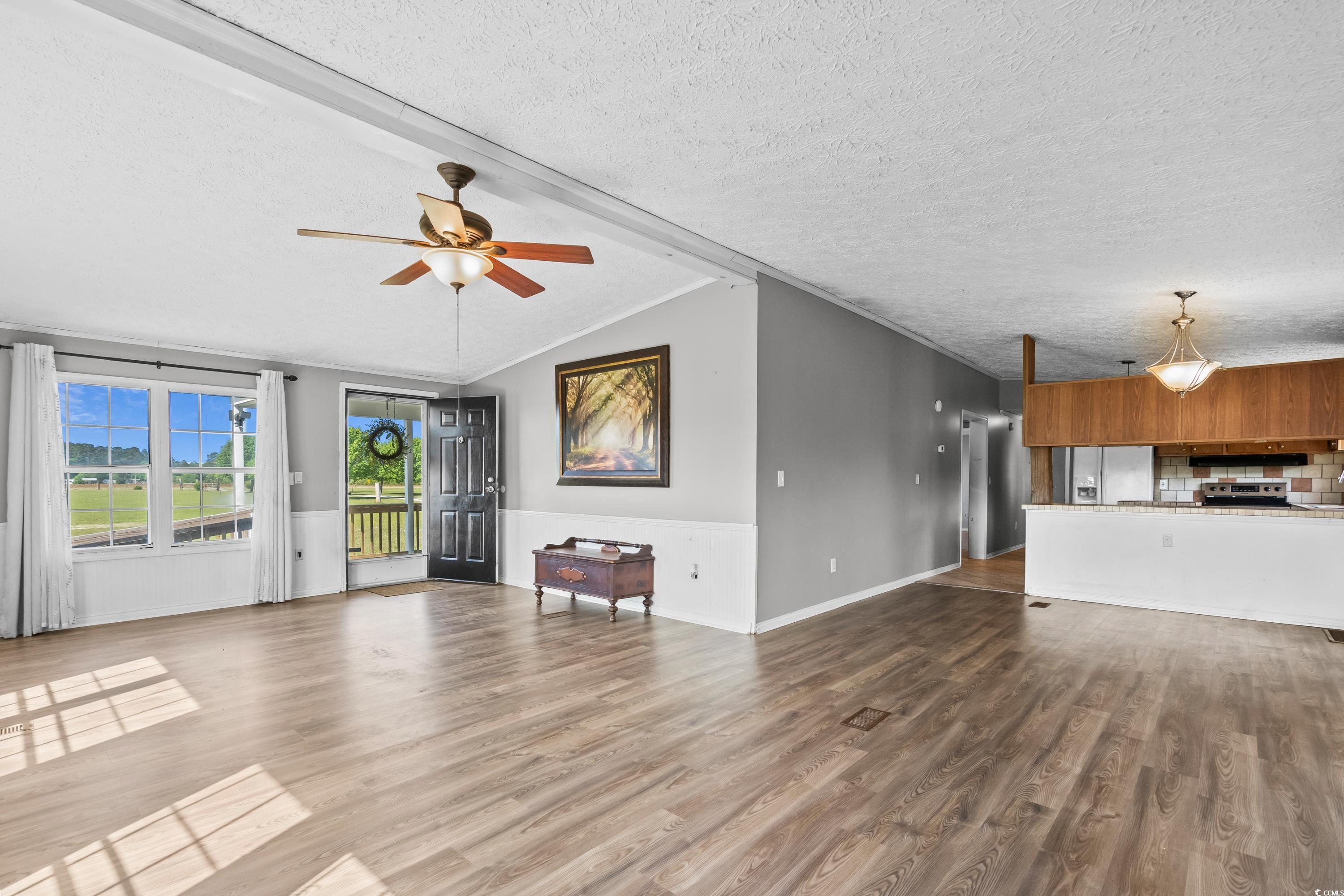 1099 Bonnie Bay Road Loris, SC 29569 - Photo 9 of 39 Gallery Image 9