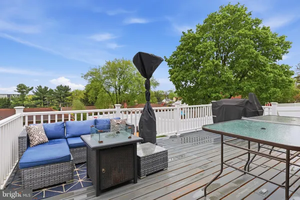 $319,900 | 332 Donna Lane, York, PA 17403