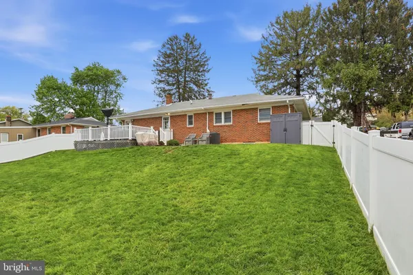 $319,900 | 332 Donna Lane, York, PA 17403