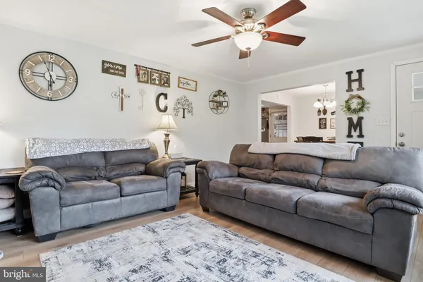 $319,900 | 332 Donna Lane, York, PA 17403