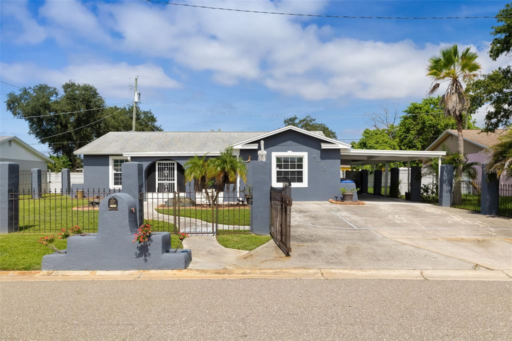 6012 Francis Drive Apollo Beach, FL 33572 - Photo 3 of 57 Gallery Image 3