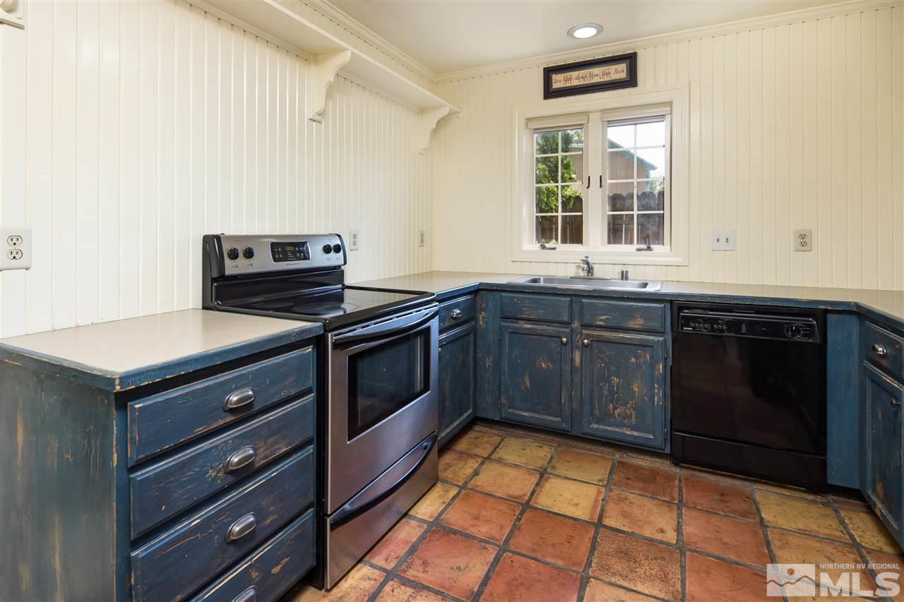 2038 Humboldt Street Reno, NV 89509 - Photo 8 of 24 Photo 8