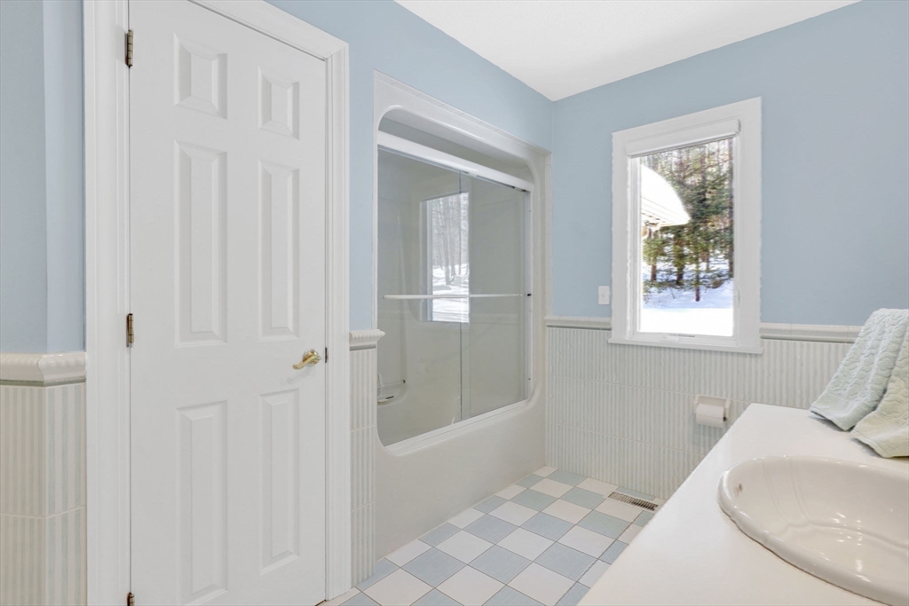 175 Scantic Road Hampden, MA 01036 - Photo 21 of 39