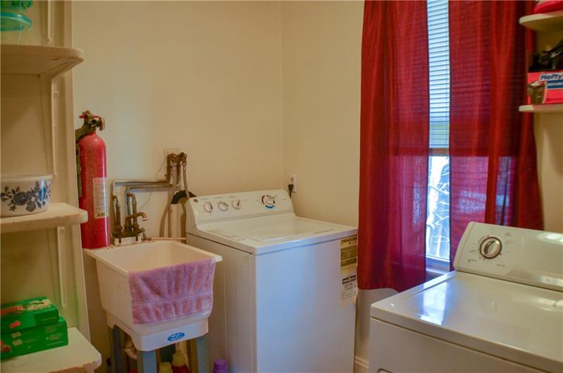 411 Wilson Way Apollo, PA 15613 - Photo 6 of 21 Gallery Image 6