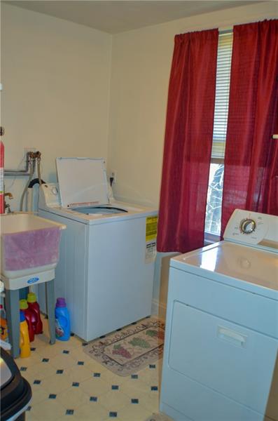 411 Wilson Way Apollo, PA 15613 - Photo 7 of 21 Gallery Image 7