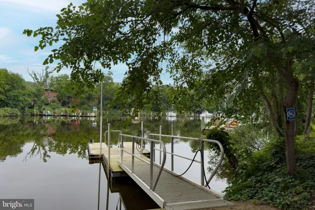 $639,950 | 755 Fairview Avenue, Unit 755D, Annapolis, MD 21403