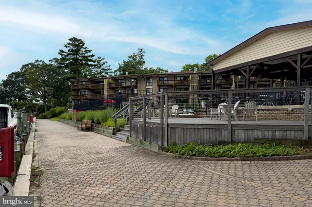 $639,950 | 755 Fairview Avenue, Unit 755D, Annapolis, MD 21403