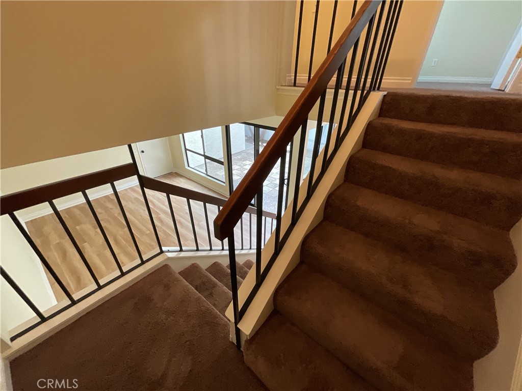 7053 Seawind Drive Long Beach, CA 90803 - Photo 22 of 47 a view of entryway