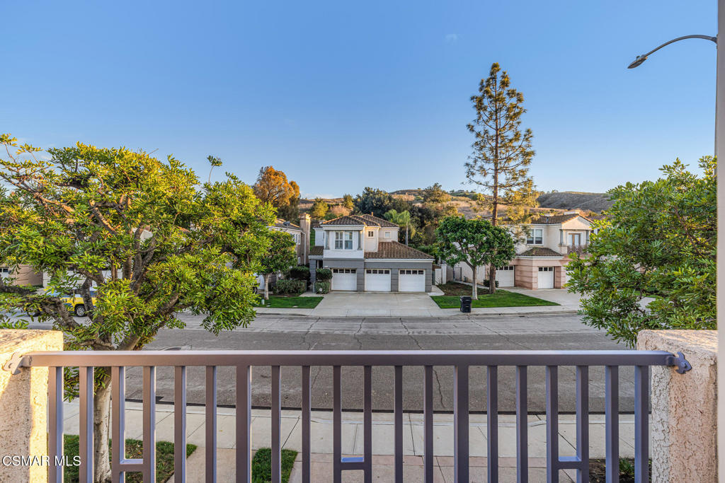 3969 Sunsetridge Road Moorpark, CA 93021 - Photo 41 of 45