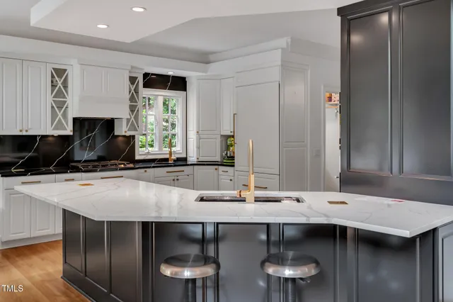 $1,550,000 | 53516 Bickett Drive, Chapel Hill, NC 27517