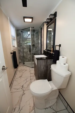 $3,000 | 9012 89th Street, Hickory Hills, IL 60457