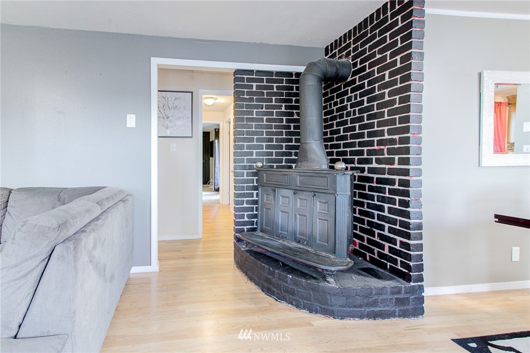 245 North Earl Road Moses Lake, WA 98837 - Photo 11 of 22 Gallery Image 11