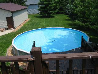 8742 Jackman Road Temperance, MI 48182 - Photo 5 of 15 Pool