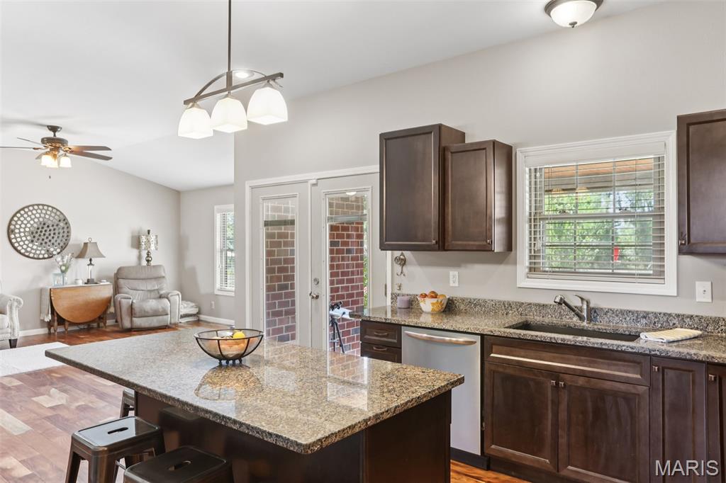 15556 Old State Road Carlyle, IL 62231 - Photo 13 of 64