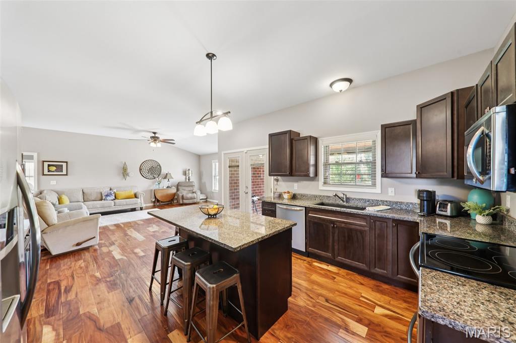 15556 Old State Road Carlyle, IL 62231 - Photo 14 of 64