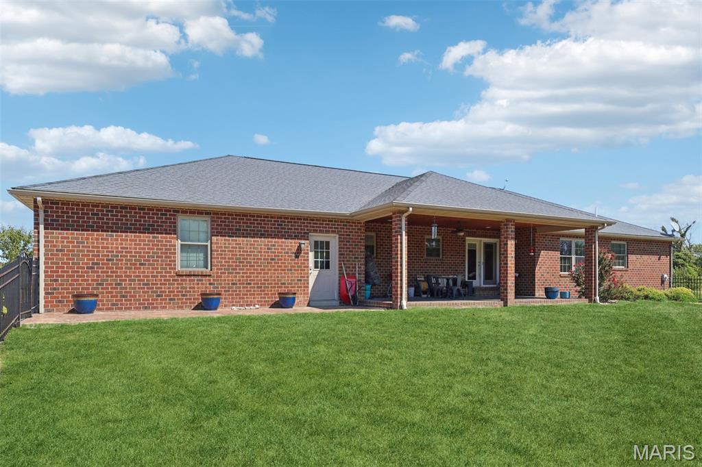 15556 Old State Road Carlyle, IL 62231 - Photo 33 of 64