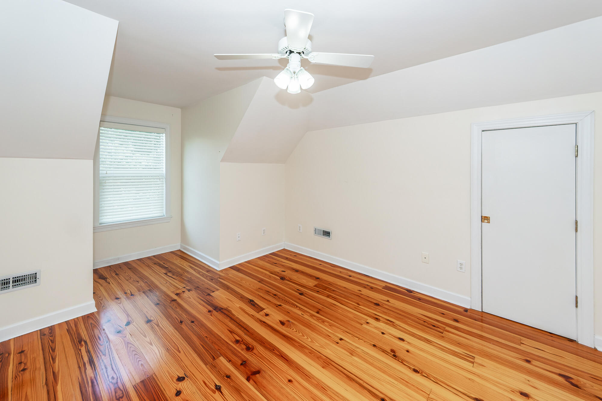 1648 Secessionville Road Charleston, SC 29412 - Photo 32 of 58 45