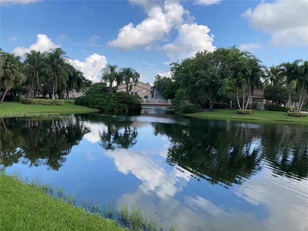 $2,300 | 12124 St Andrews Place, Unit 209, Miramar, FL 33025