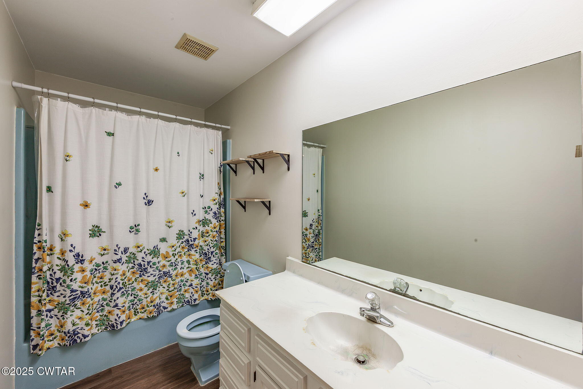 1140 Plainview Road Henderson, TN 38340 - Photo 27 of 29 a bathroom with a sink and toilet