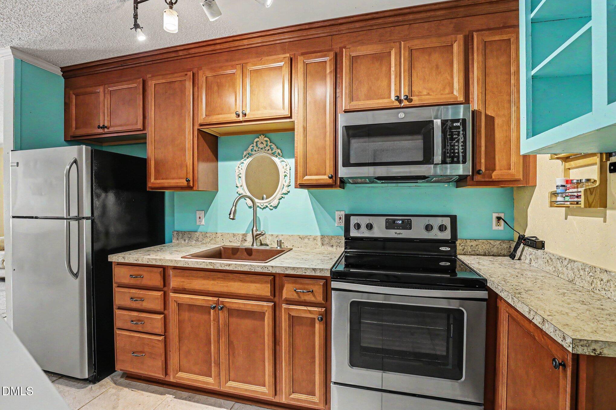 2256 Shotwell Road Clayton, NC 27520 - Photo 41 of 74 Guest House Kitchen