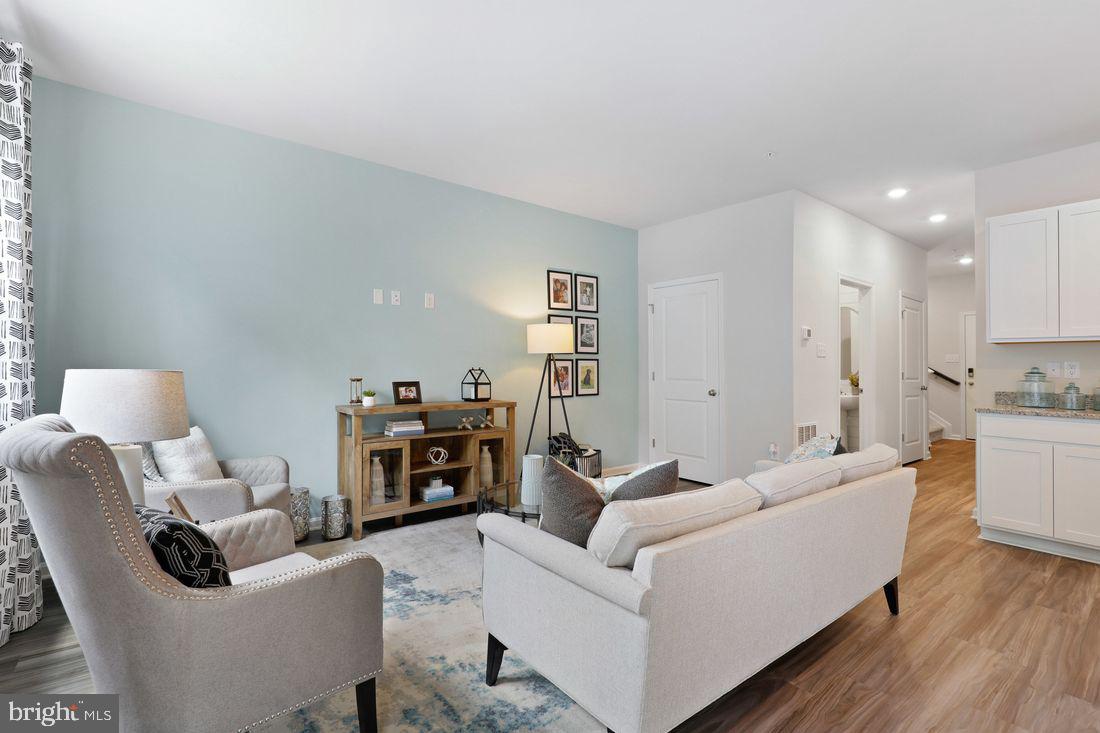 230 Maple Run Drive York, PA 17404 - Photo 17 of 36