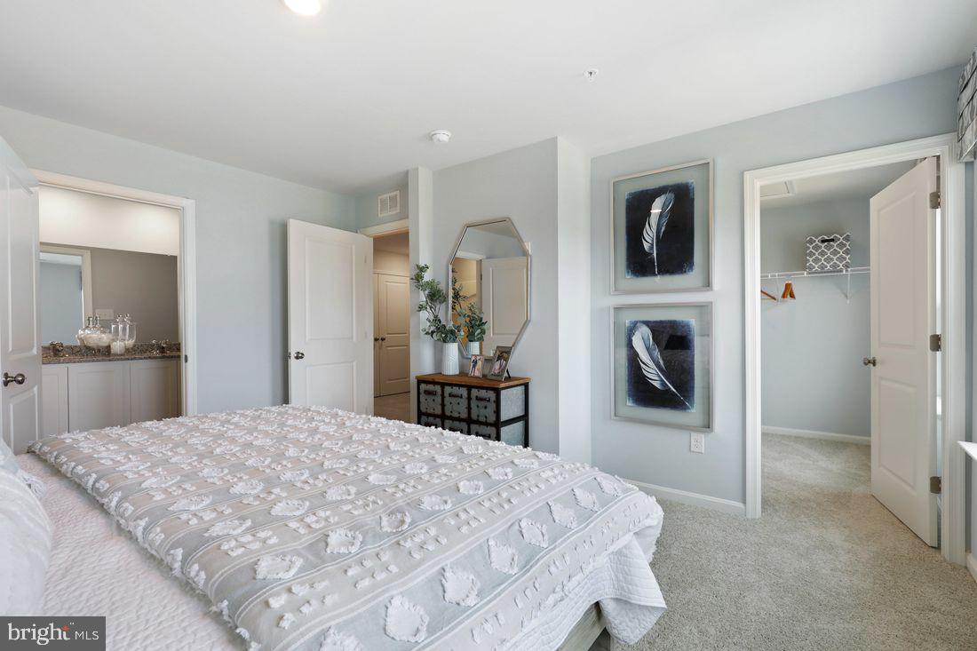 230 Maple Run Drive York, PA 17404 - Photo 23 of 36