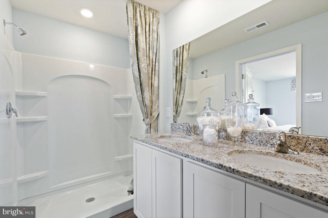 230 Maple Run Drive York, PA 17404 - Photo 26 of 36