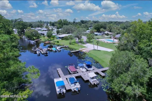 $229,000 | 148 Lake Margo Drive, Satsuma, FL 32189