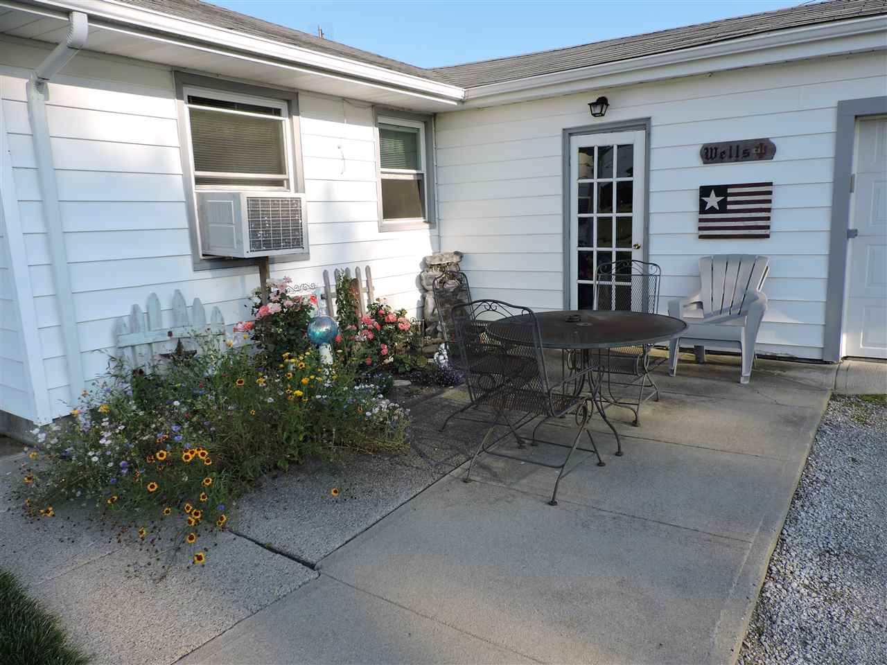 5039 Baird Road Fort Wayne, IN 46818 - Photo 8 of 22