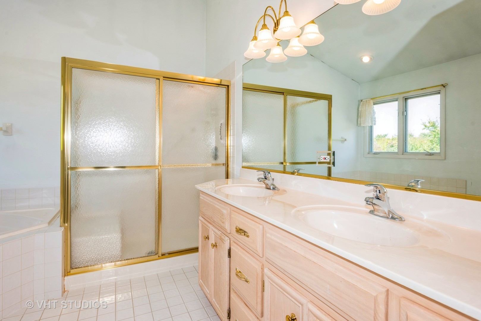 453 Ridgelawn Trail Batavia, IL 60510 - Photo 17 of 25 Gallery Image 17