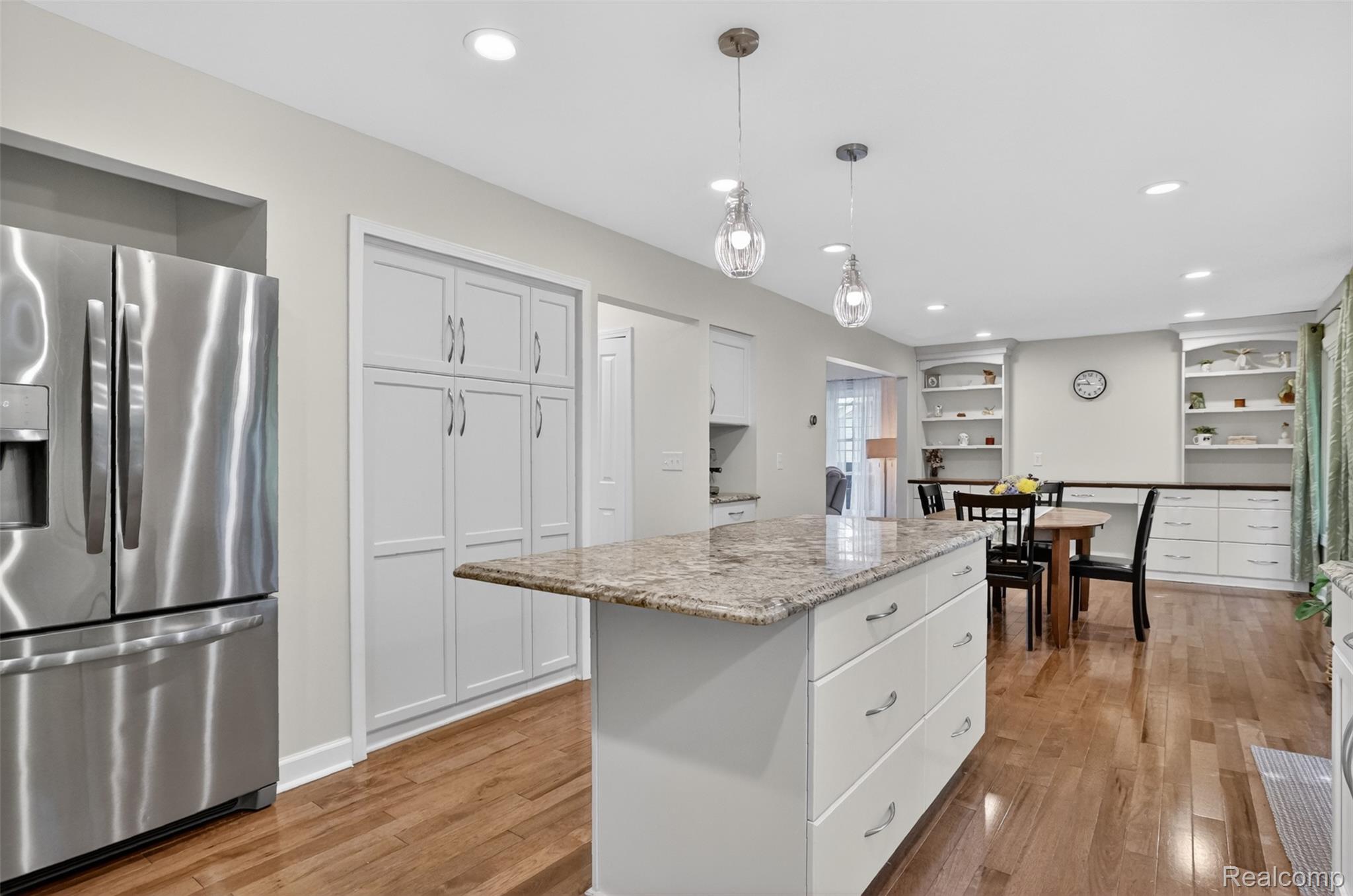 6182 Ledwin Drive Troy, MI 48098 - Photo 10 of 32 10.jpg