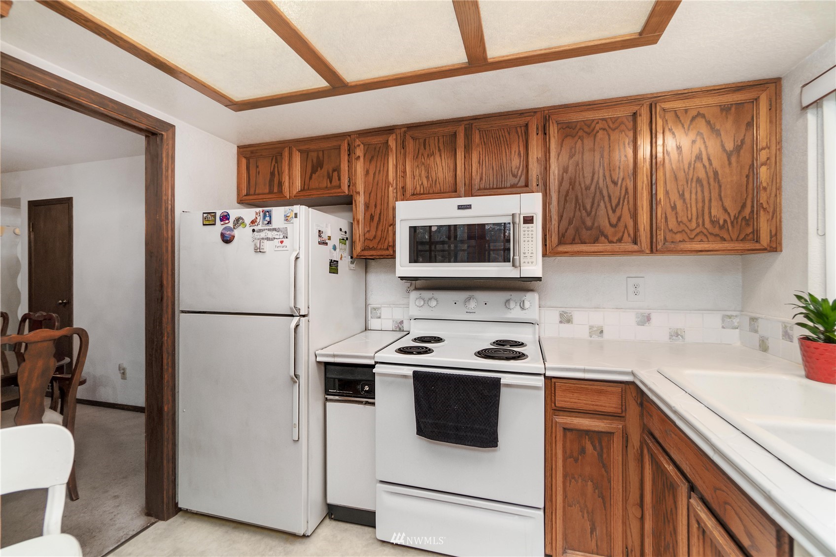 16642 159th Place Southeast Renton, WA 98058 - Photo 10 of 31 Gallery Image 10