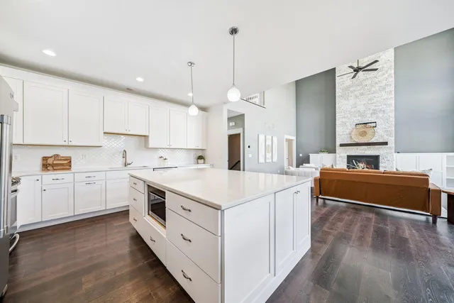 $875,000 | 79275 267th St Spring Valley, Spring Valley, MN 55975