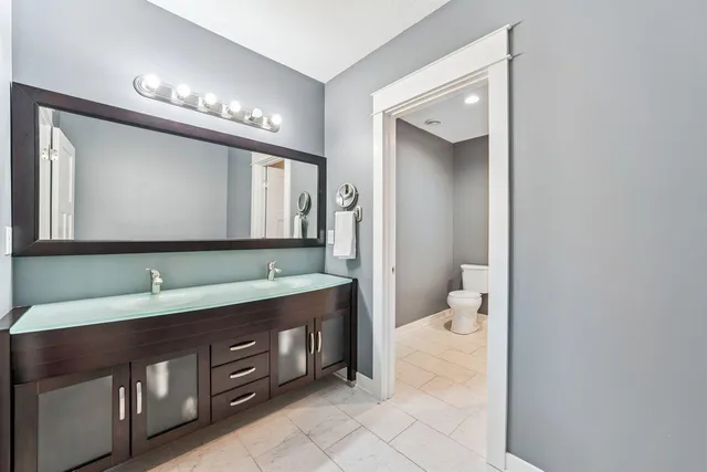 $875,000 | 79275 267th St Spring Valley, Spring Valley, MN 55975