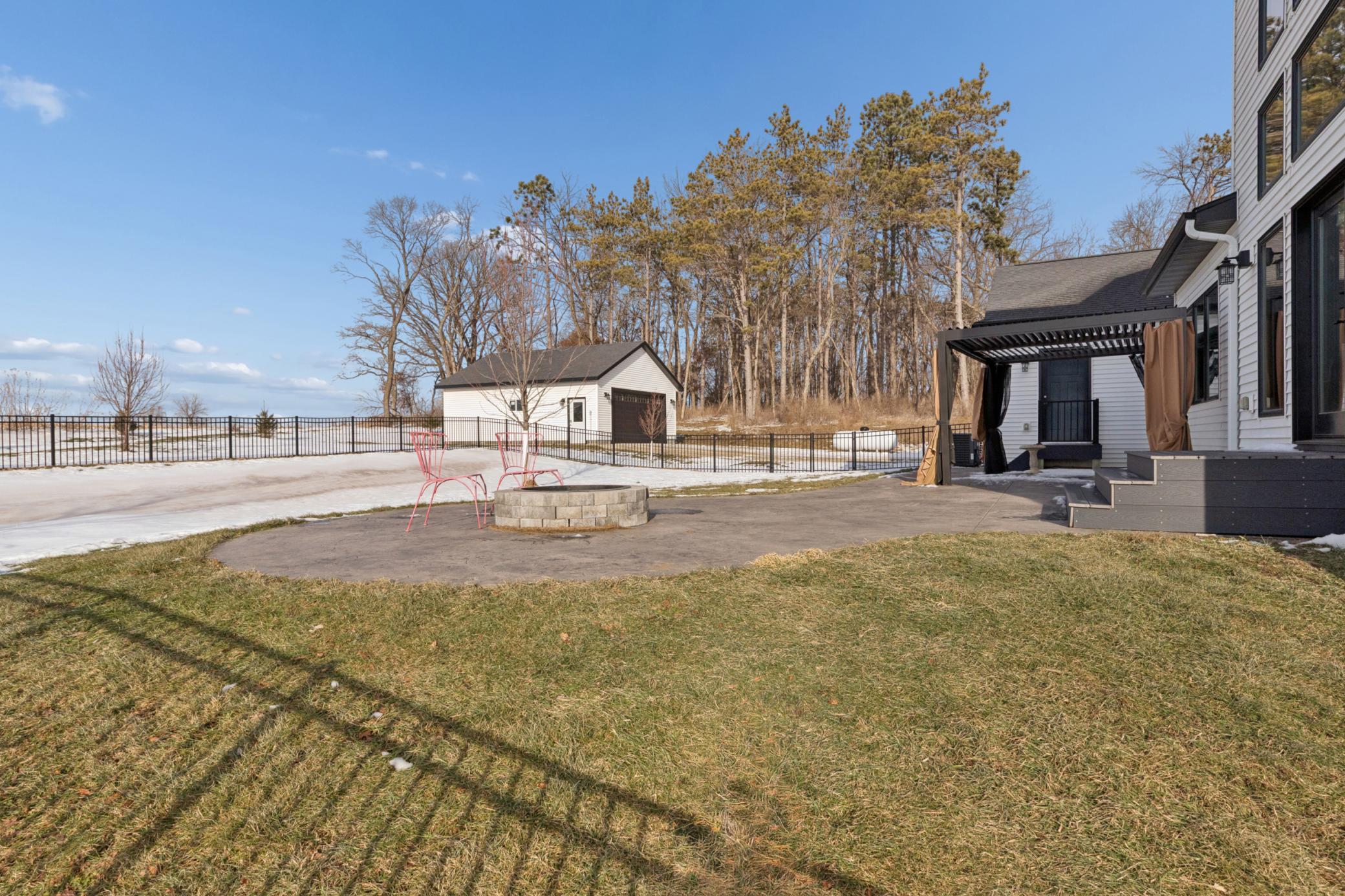 79275 267th St Spring Valley Spring Valley, MN 55975 - Photo 5 of 36