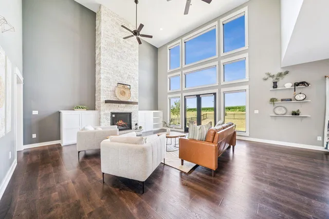 $875,000 | 79275 267th St Spring Valley, Spring Valley, MN 55975