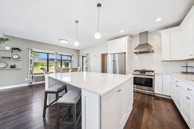 $875,000 | 79275 267th St Spring Valley, Spring Valley, MN 55975