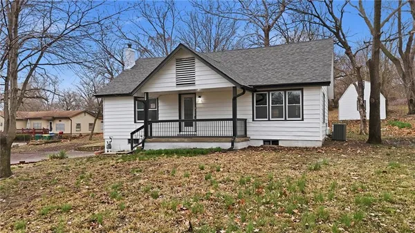 $339,900 | 2944 North 47th Street, Kansas City, KS 66104