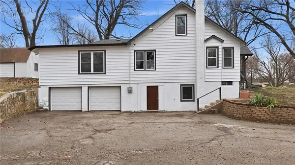 $339,900 | 2944 North 47th Street, Kansas City, KS 66104