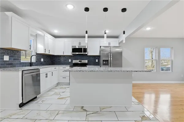 $339,900 | 2944 North 47th Street, Kansas City, KS 66104