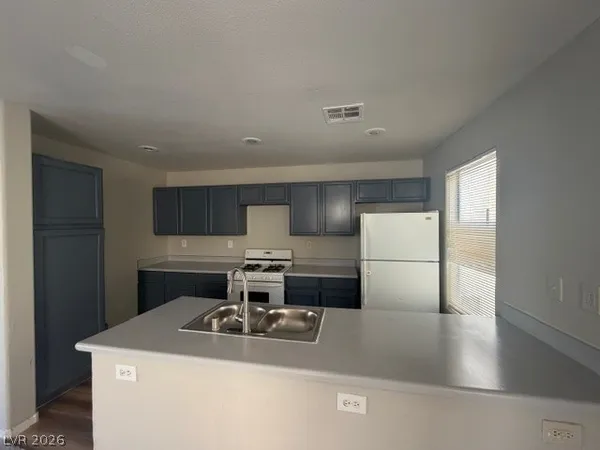 $1,700 | 2145 Casa Ladera Street, Las Vegas, NV 89156