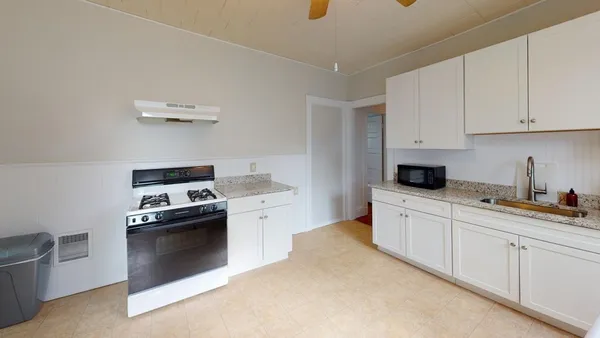 $3,800 | 30 Roseclair Street, Unit 3, Boston, MA 02125