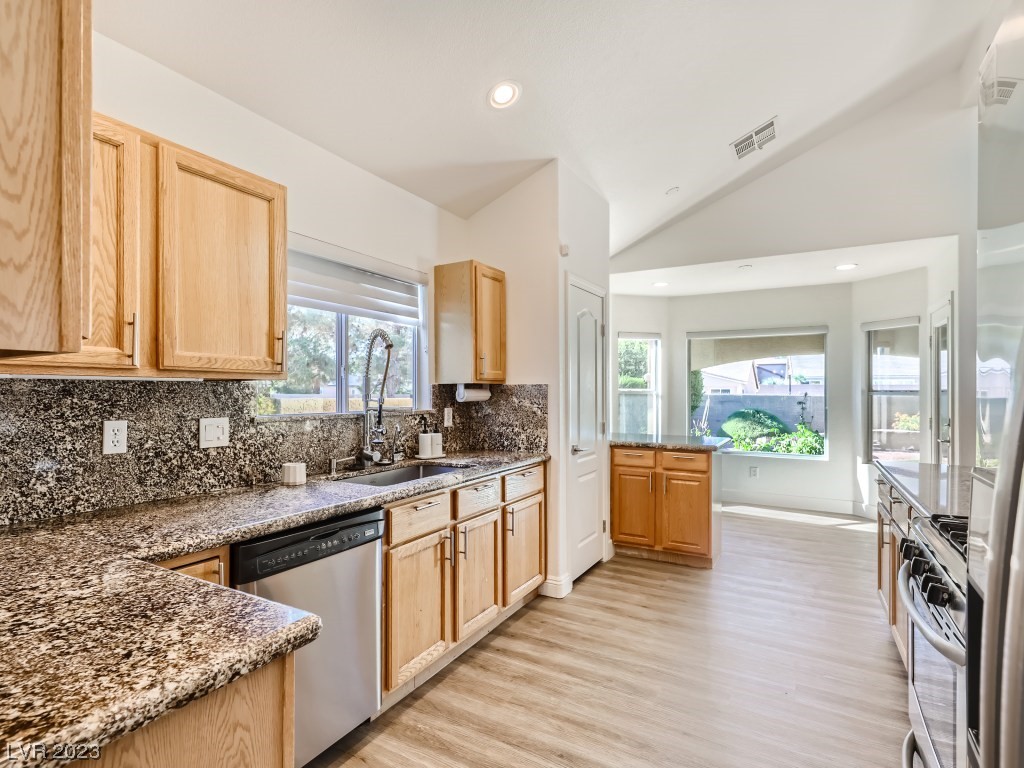 35 Trailside Court Henderson, NV 89012 - Photo 11 of 36