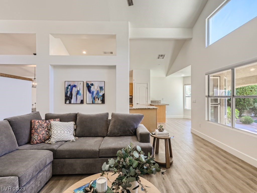 35 Trailside Court Henderson, NV 89012 - Photo 7 of 36