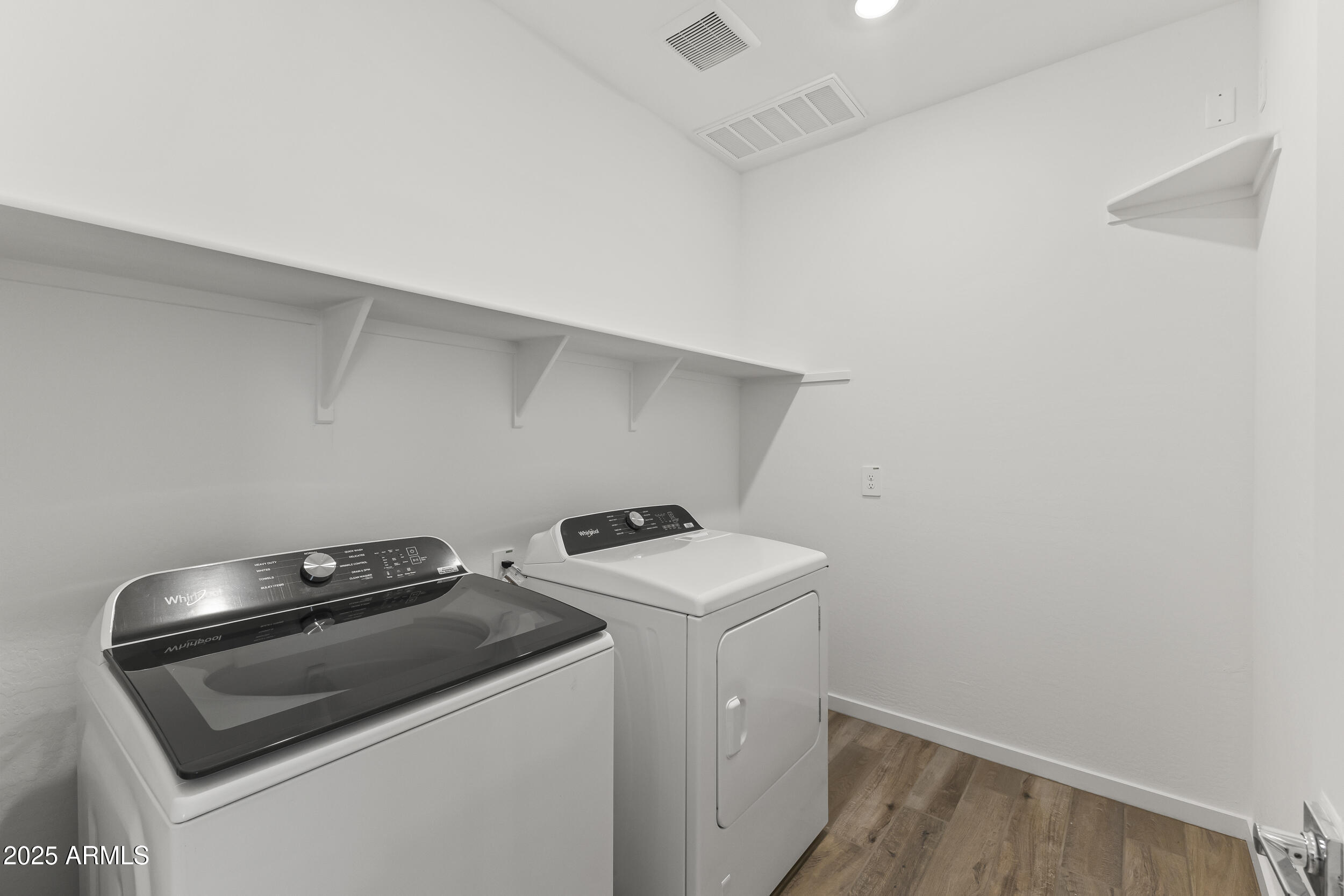 15849 West Gray Fox Trail Surprise, AZ 85387 - Photo 18 of 31 16_16