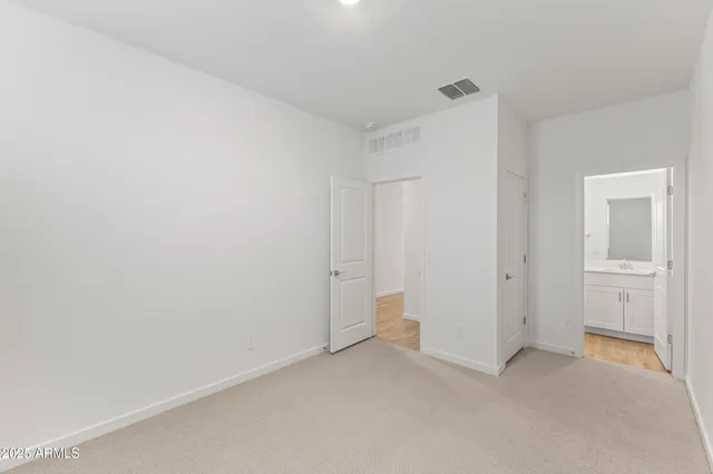 $2,300 | 15849 West Gray Fox Trail, Surprise, AZ 85387